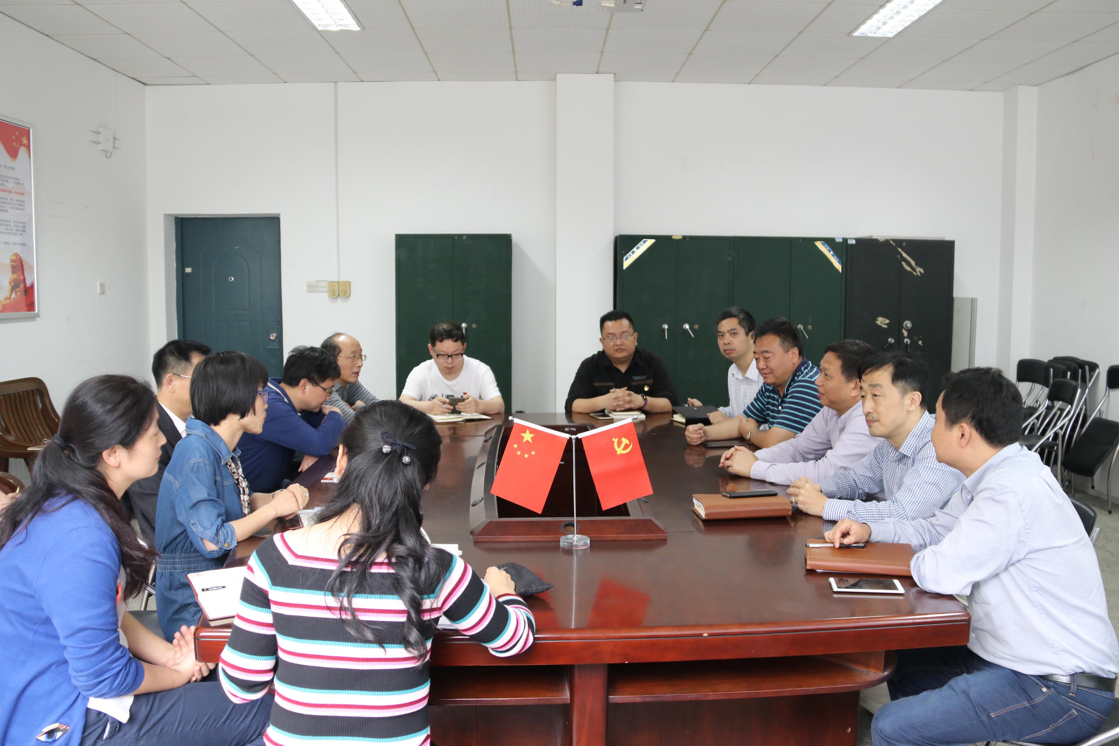 督导调研组到教工二支部调研